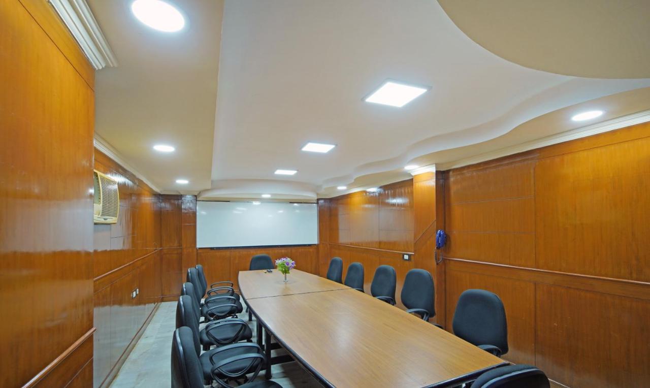 Treebo Trend Lake View Park T Nagar Chennai Ngoại thất bức ảnh