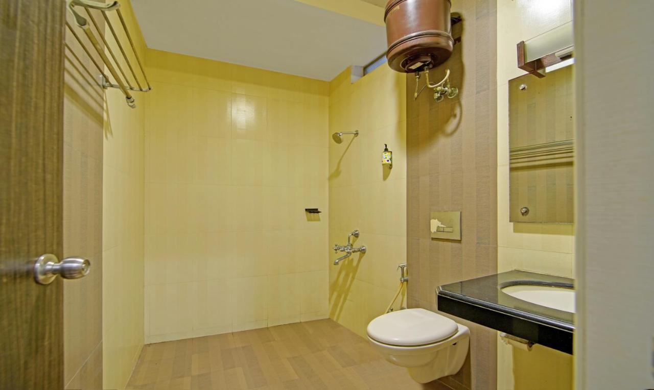 Treebo Trend Lake View Park T Nagar Chennai Ngoại thất bức ảnh